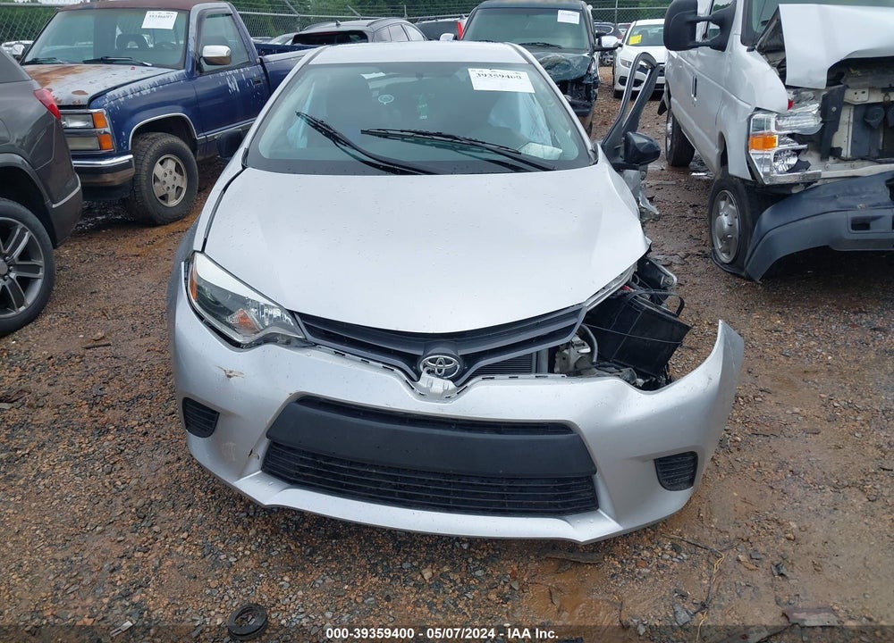 2015 TOYOTA COROLLA LE VIN: 5YFBURHE0FP219055