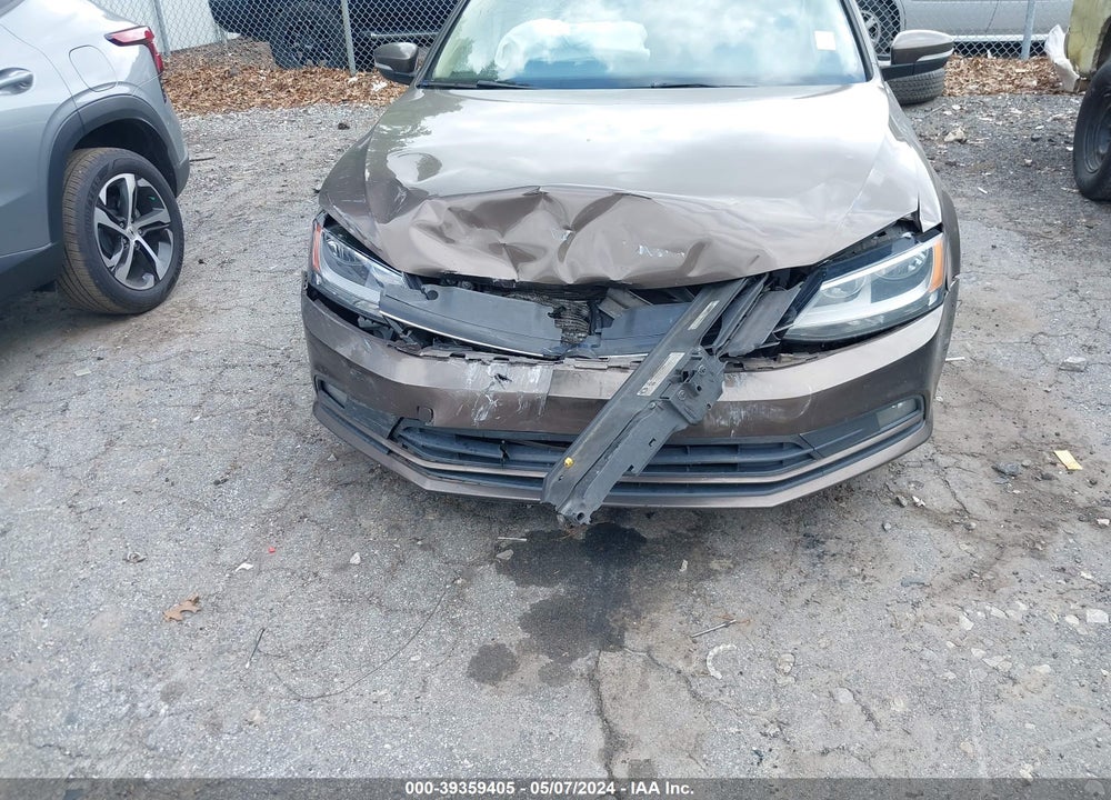 2015 VOLKSWAGEN JETTA 1.8T SE VIN: 3VWD07AJ2FM316813