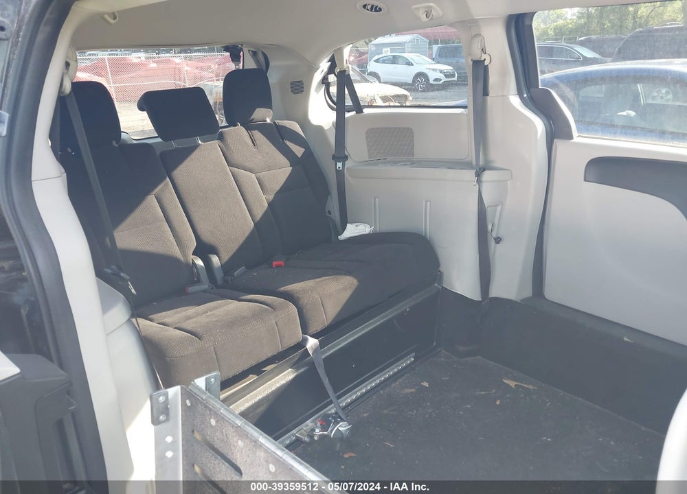 2014 DODGE GRAND CARAVAN SXT VIN: 2C4RDGCG5ER263384