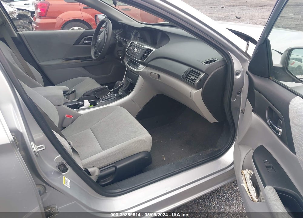 2013 HONDA ACCORD LX VIN: 1HGCR2F33DA145678