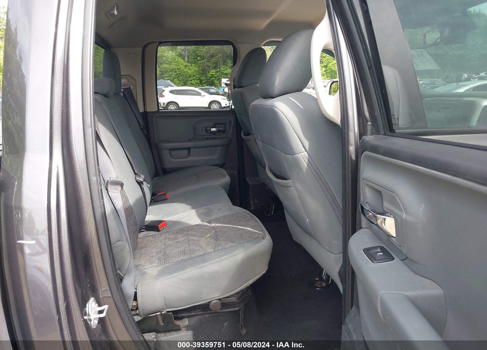 2016 RAM 1500 SLT VIN: 1C6RR7GT4GS206661