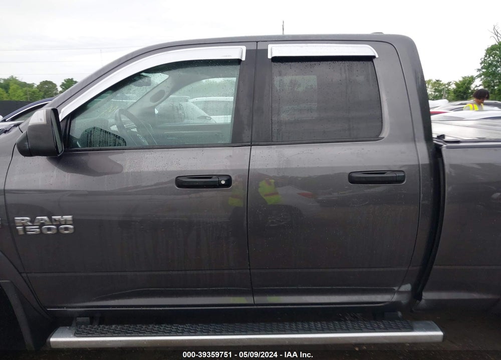 2016 RAM 1500 SLT VIN: 1C6RR7GT4GS206661