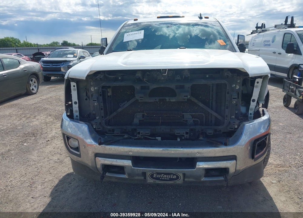 2018 GMC SIERRA 2500HD SLT VIN: 1GT12TEG8JF223696
