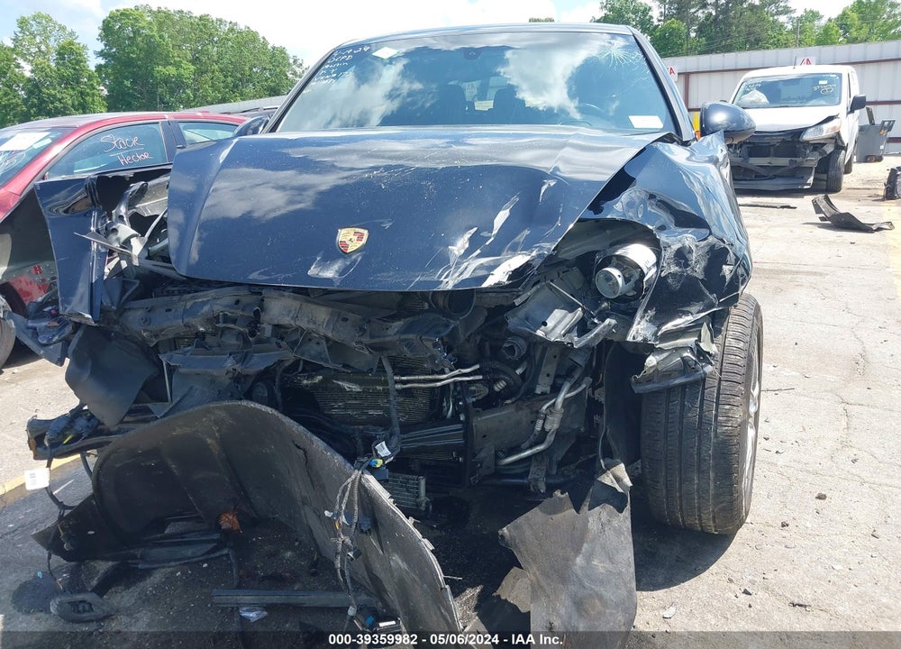2013 PORSCHE CAYENNE VIN: WP1AA2A26DLA01721