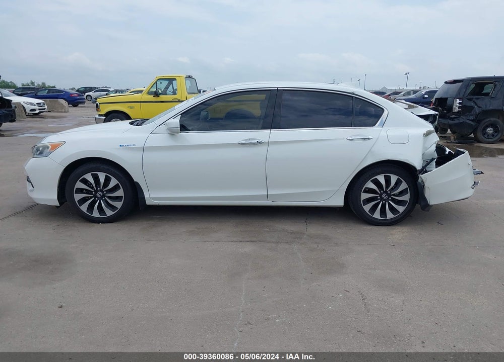 2017 HONDA ACCORD HYBRID VIN: JHMCR6F30HC009717
