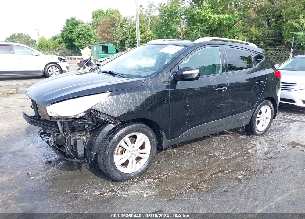 2013 HYUNDAI TUCSON GLS VIN: KM8JU3AC4DU617589
