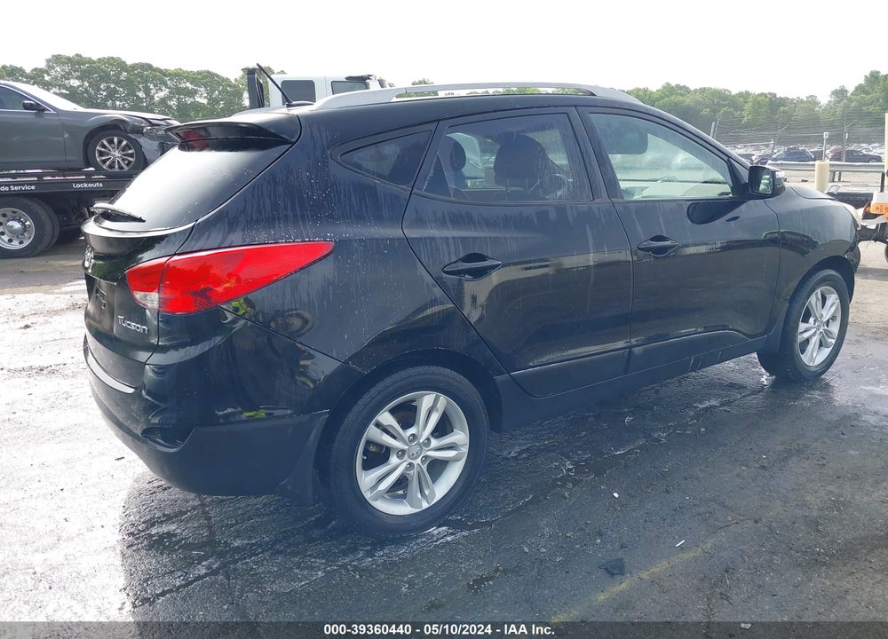 2013 HYUNDAI TUCSON GLS VIN: KM8JU3AC4DU617589
