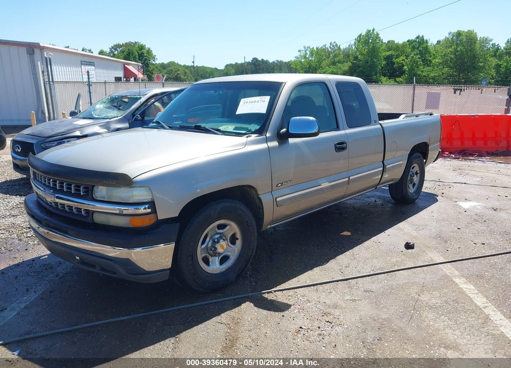 2000 CHEVROLET SILVERADO 1500 VIN: 1GCEC19V0YZ211773