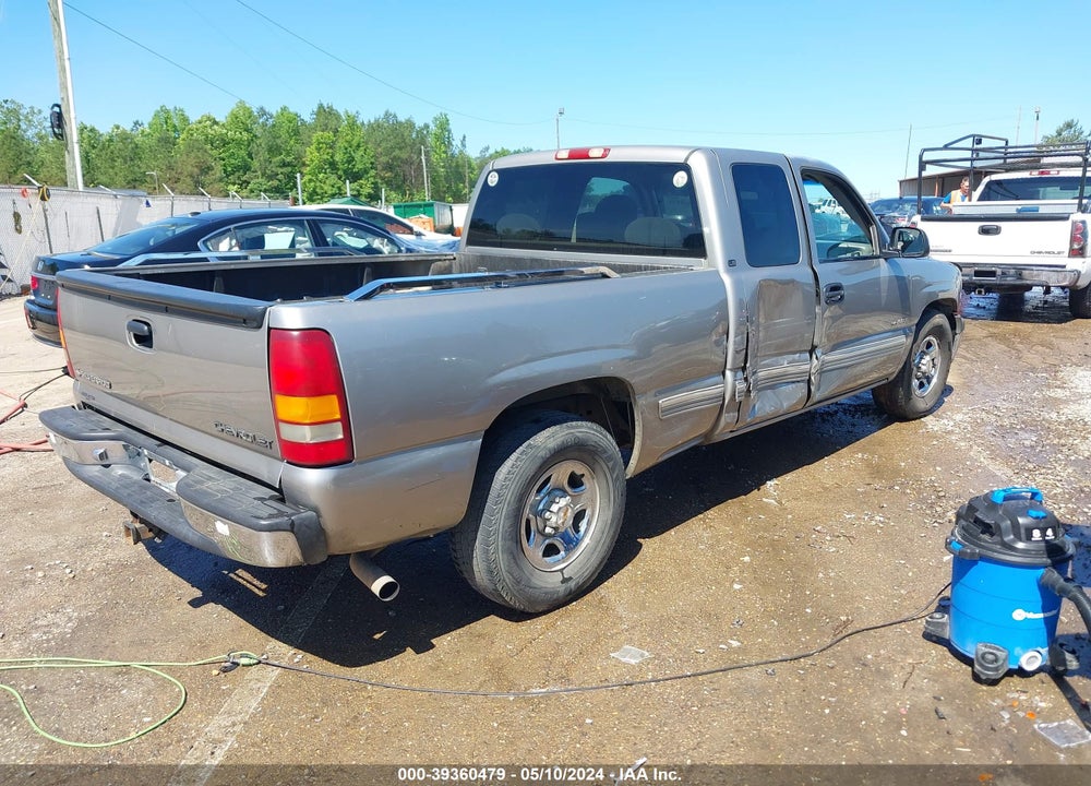 2000 CHEVROLET SILVERADO 1500 VIN: 1GCEC19V0YZ211773