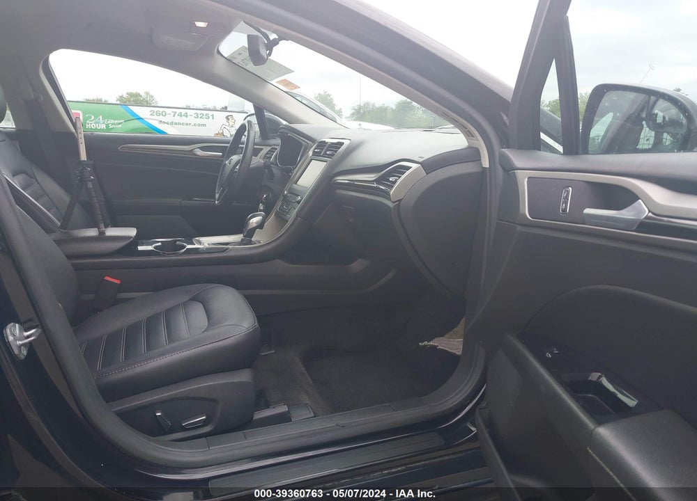 2016 FORD FUSION SE VIN: 3FA6P0HD8GR250776