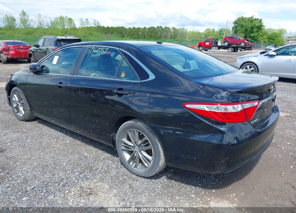 2015 TOYOTA CAMRY SE VIN: 4T1BF1FKXFU483970