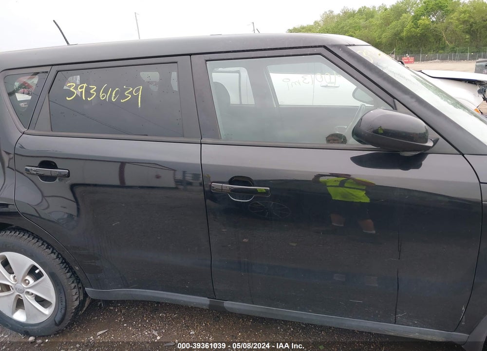 2015 KIA SOUL VIN: KNDJN2A20F7233295