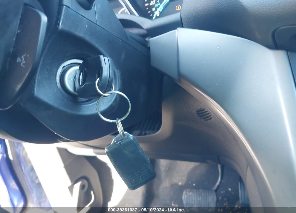 2013 FORD ESCAPE VIN: 1FMCU9G96DUB71906