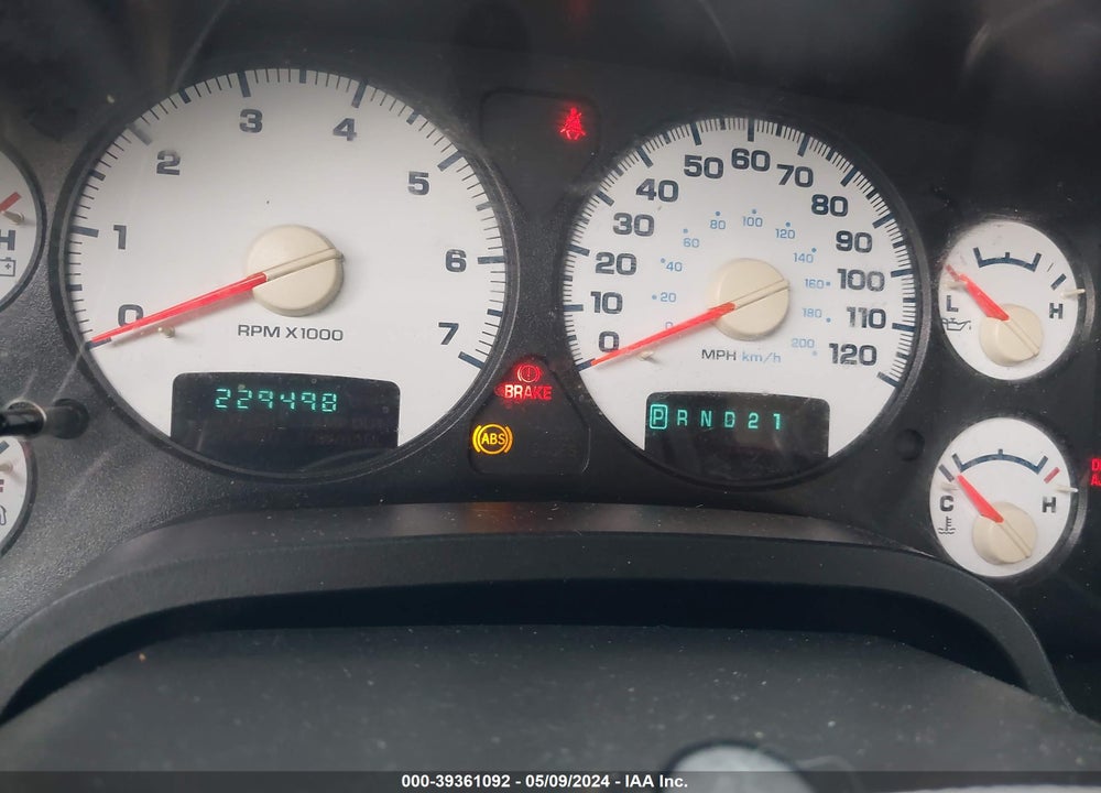 2005 DODGE RAM 1500 SLT/LARAMIE VIN: 1D7HA18D05S228935