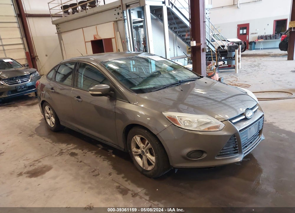 2014 FORD FOCUS SE VIN: 1FADP3F22EL175904