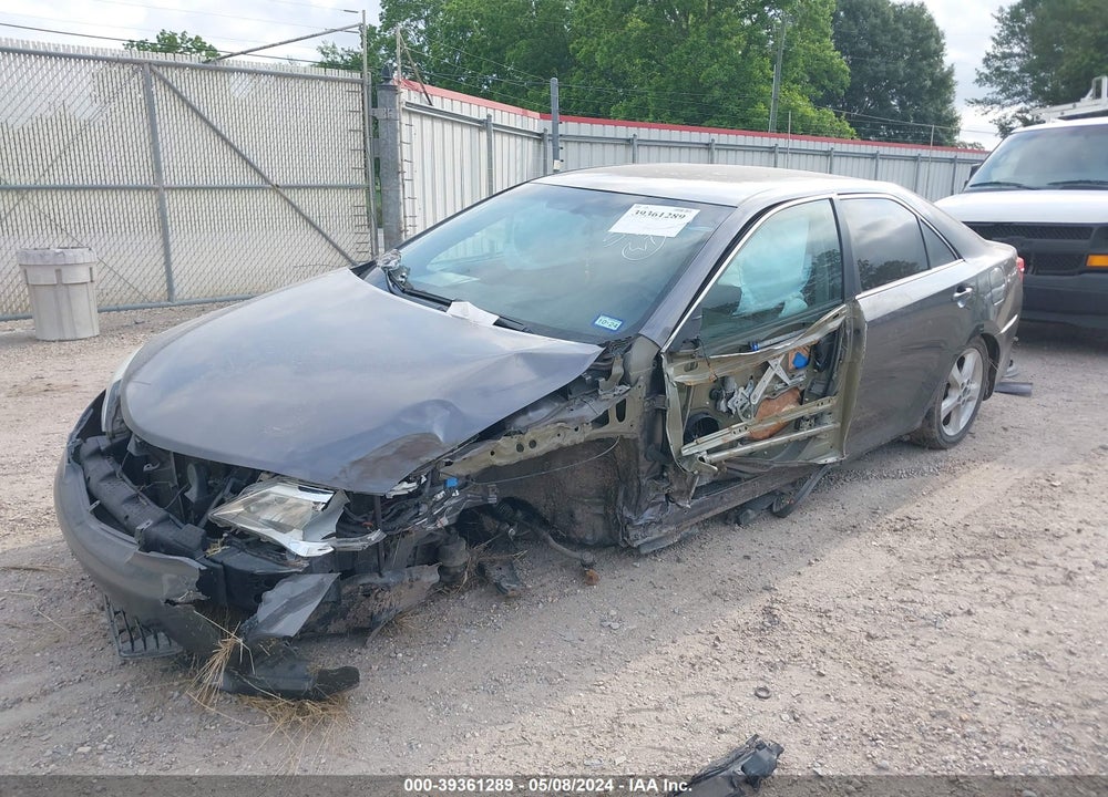 2014 TOYOTA CAMRY LE VIN: 4T1BF1FK0EU457358