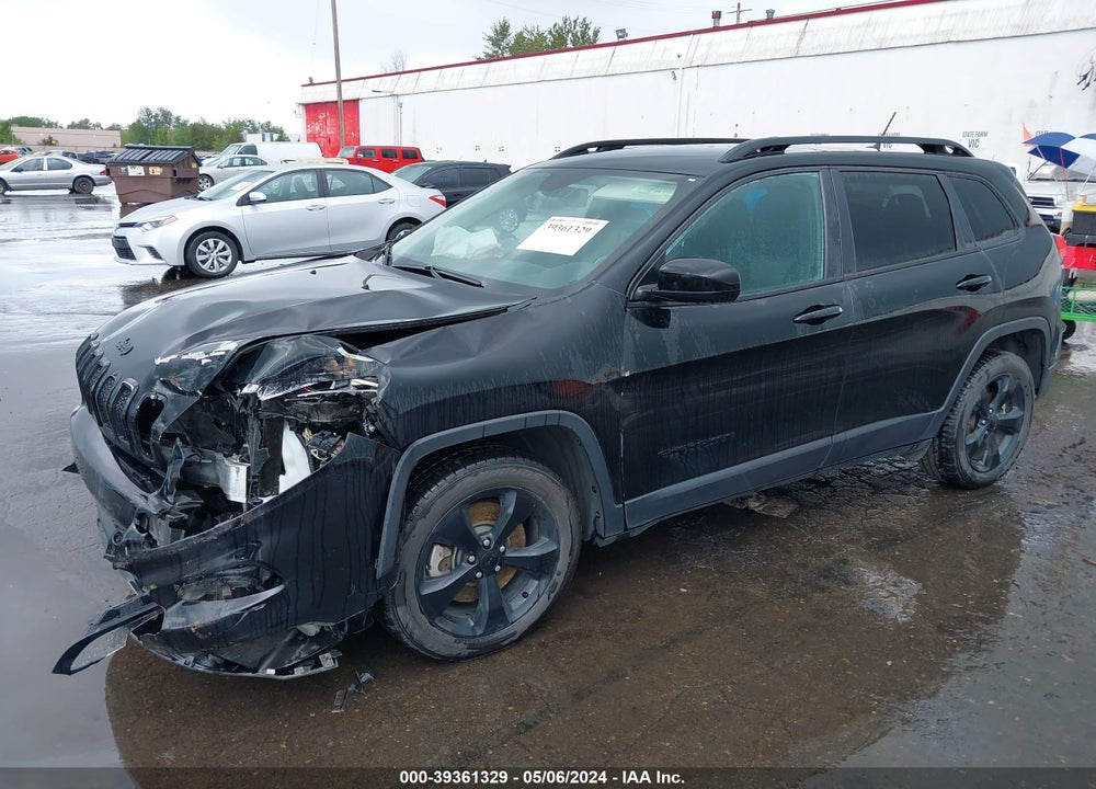 2018 JEEP CHEROKEE LATITUDE FWD VIN: 1C4PJLCB7JD568430