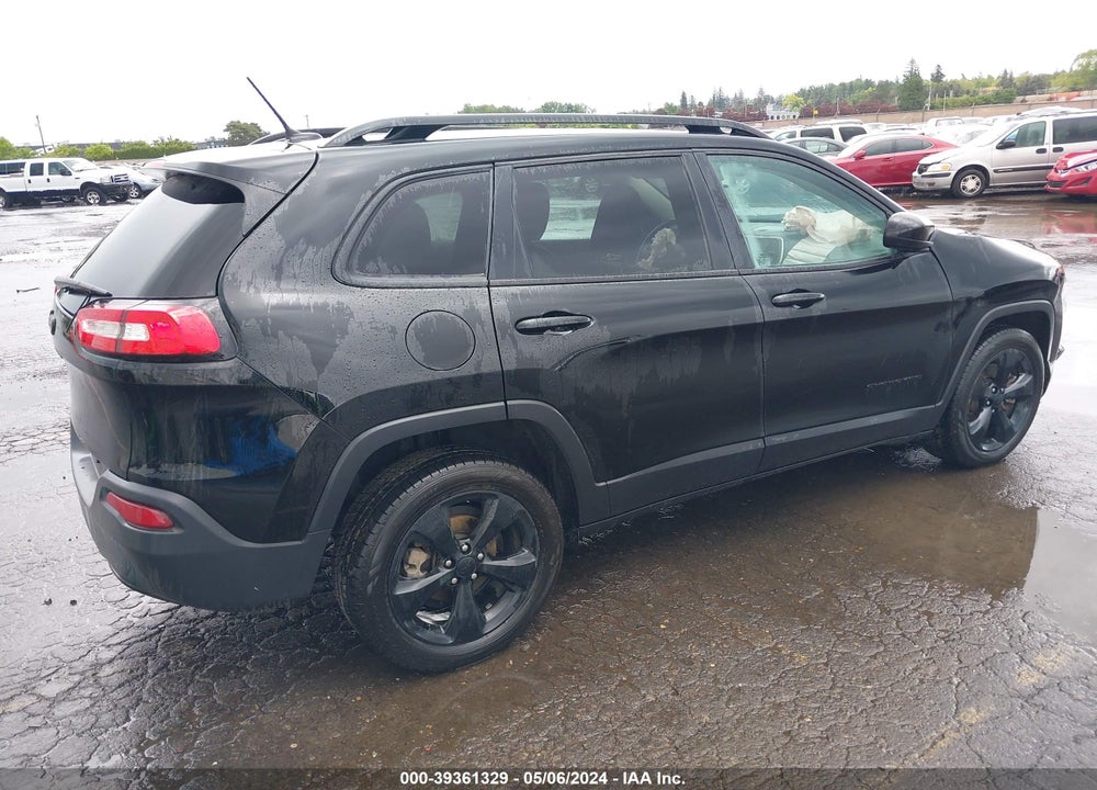 2018 JEEP CHEROKEE LATITUDE FWD VIN: 1C4PJLCB7JD568430