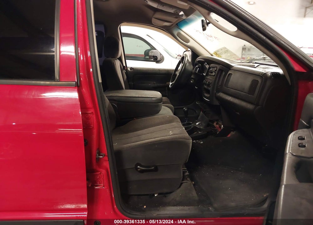 2002 DODGE RAM 1500 ST VIN: 1D7HU18Z32S687942