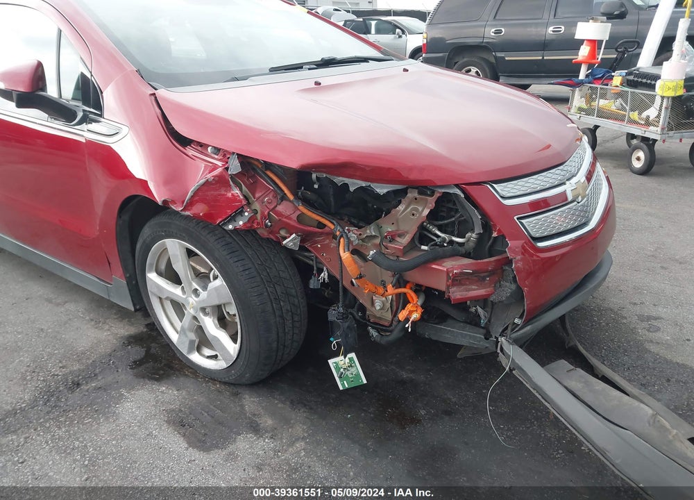 2013 CHEVROLET VOLT VIN: 1G1RB6E40DU114880
