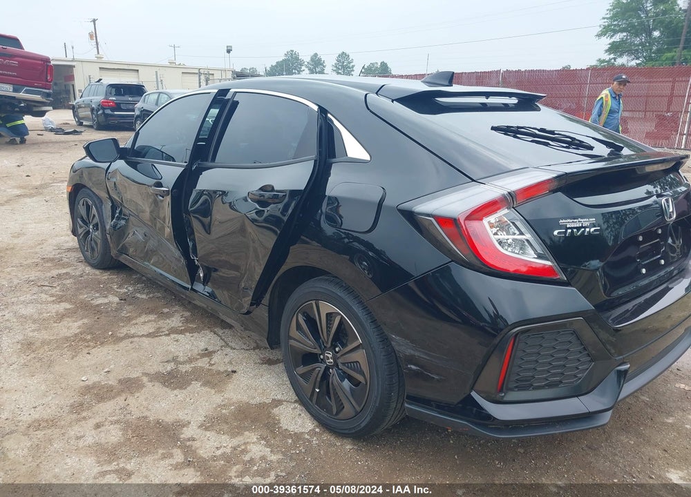 2018 HONDA CIVIC EX VIN: SHHFK7H68JU206836