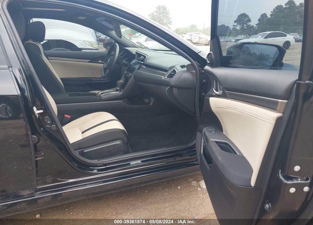 2018 HONDA CIVIC EX VIN: SHHFK7H68JU206836
