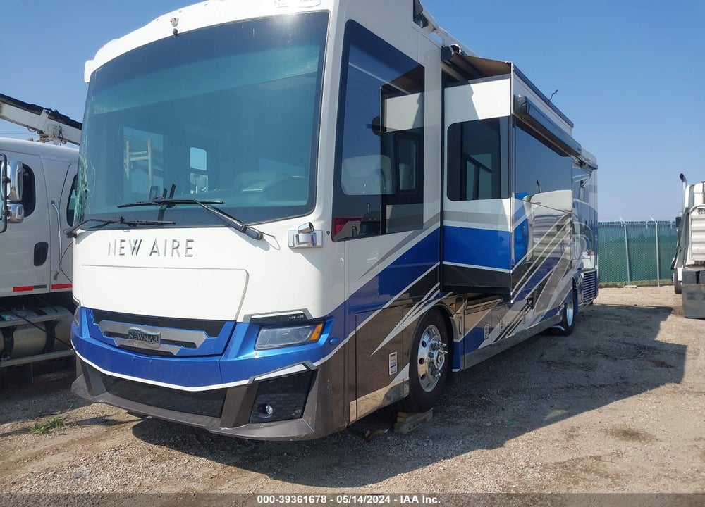 2022 NEWMAR NEW AIRE VIN: 4VZAT1D99NC091624
