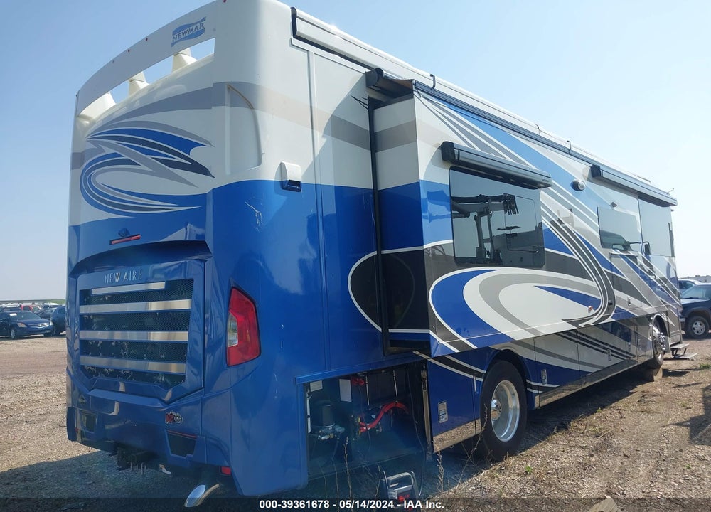2022 NEWMAR NEW AIRE VIN: 4VZAT1D99NC091624