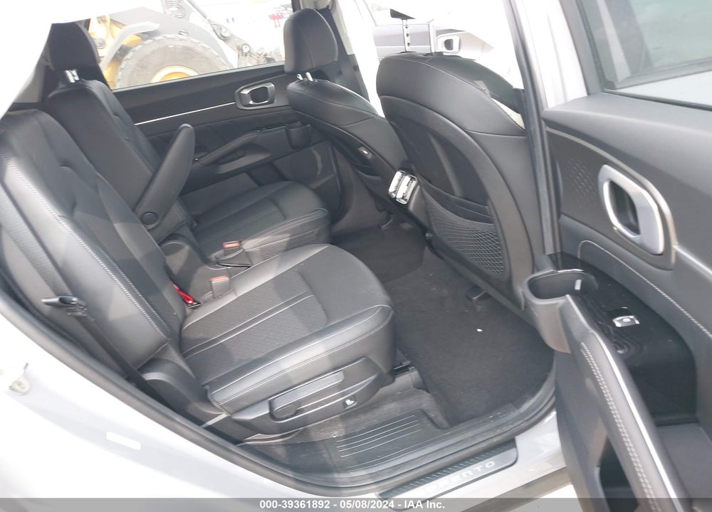 2023 KIA SORENTO SX VIN: 5XYRK4LF7PG177786
