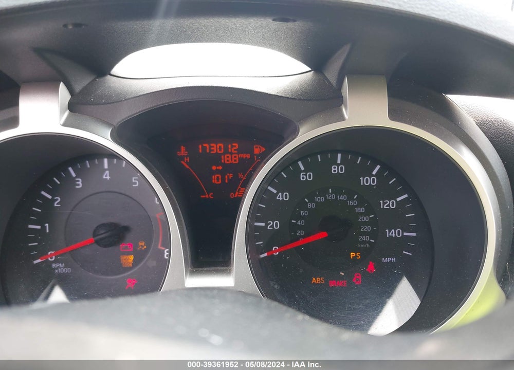 2013 NISSAN JUKE SV VIN: JN8AF5MR6DT222558
