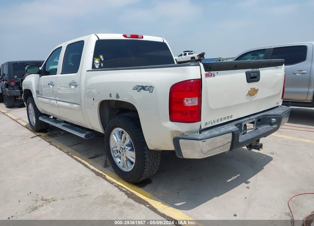 2013 CHEVROLET SILVERADO 1500 LT VIN: 3GCPKSE76DG265677