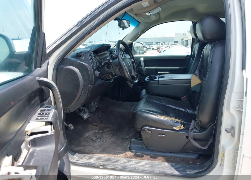2013 CHEVROLET SILVERADO 1500 LT VIN: 3GCPKSE76DG265677