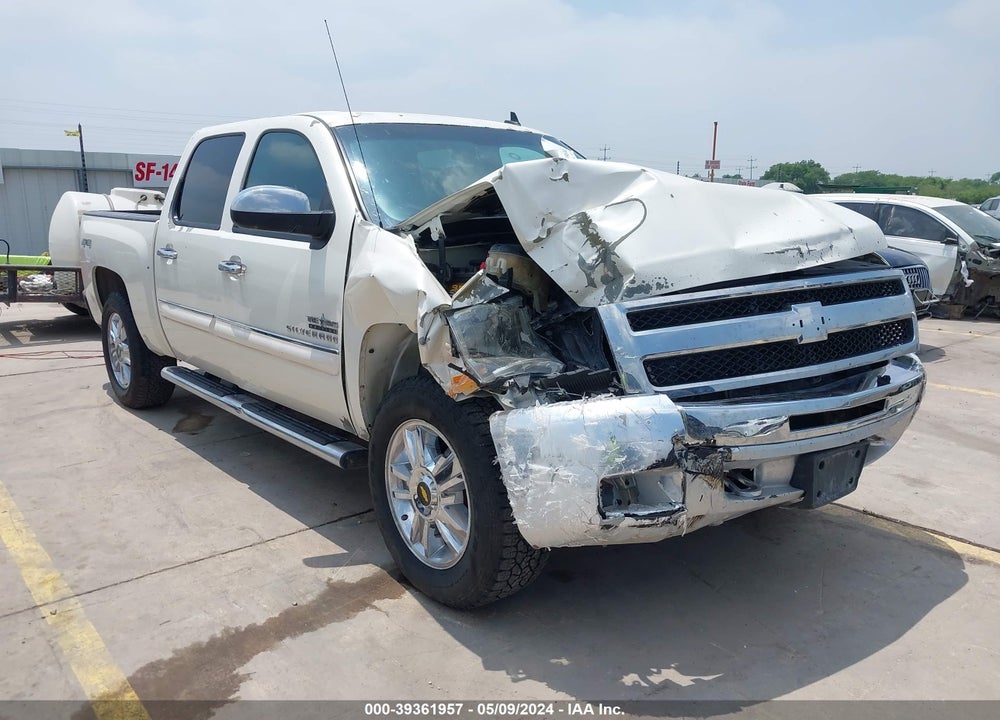 2013 CHEVROLET SILVERADO 1500 LT VIN: 3GCPKSE76DG265677