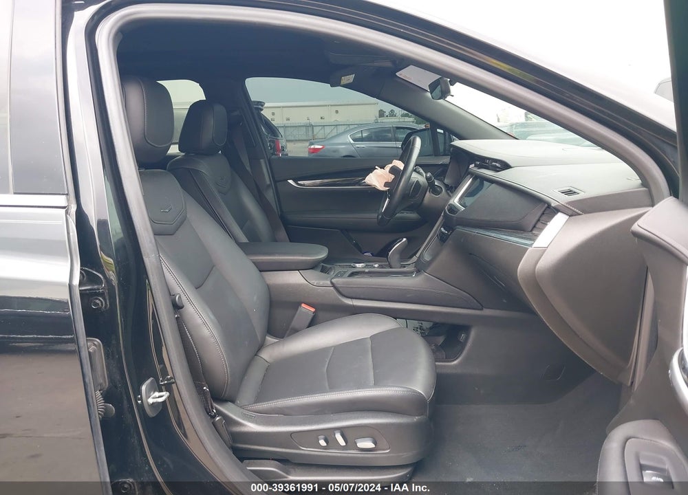 2022 CADILLAC XT5 FWD PREMIUM LUXURY VIN: 1GYKNCR46NZ101722