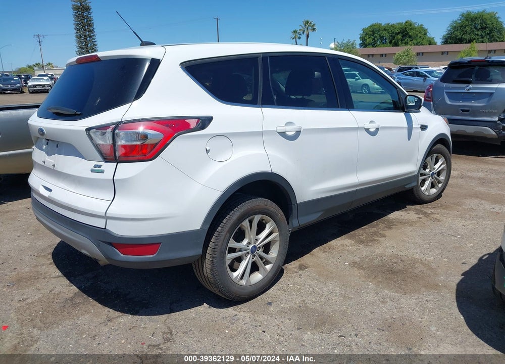 2017 FORD ESCAPE SE VIN: 1FMCU0GD5HUA82589