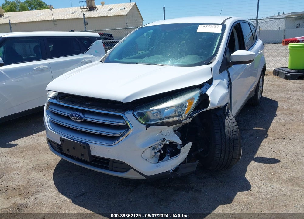 2017 FORD ESCAPE SE VIN: 1FMCU0GD5HUA82589