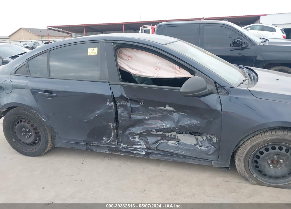 2016 CHEVROLET CRUZE LIMITED LS AUTO VIN: 1G1PC5SH6G7123110