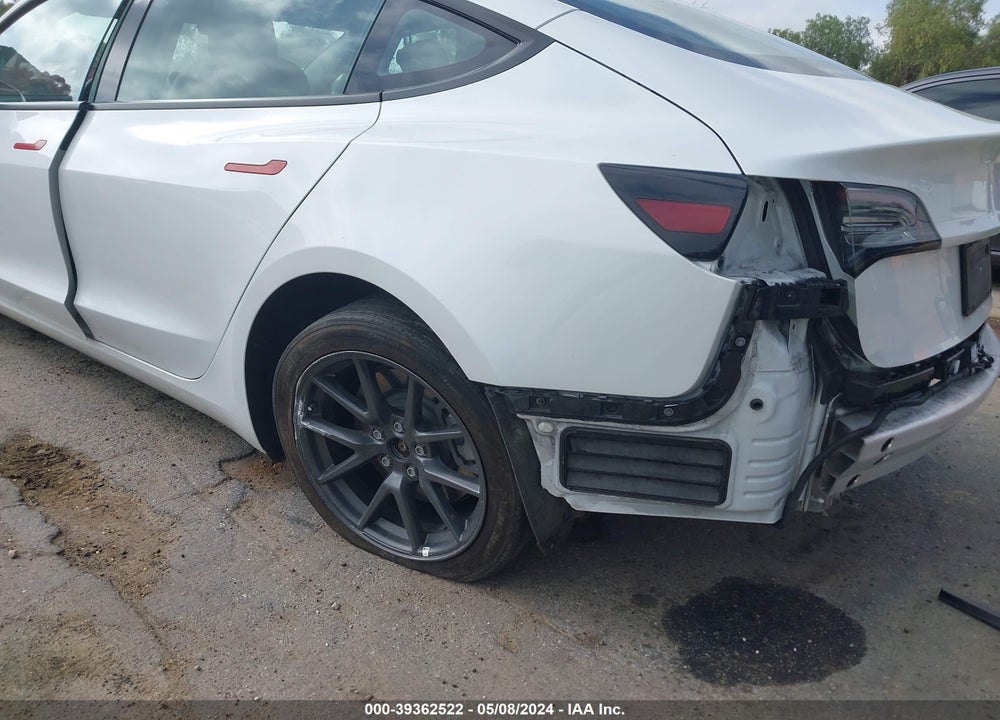 2022 TESLA MODEL 3 REAR-WHEEL DRIVE VIN: 5YJ3E1EA0NF237294