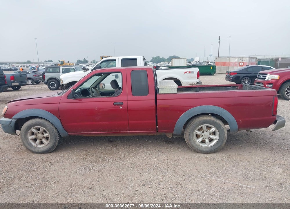 2001 NISSAN FRONTIER XE VIN: 1N6DD26S51C401602