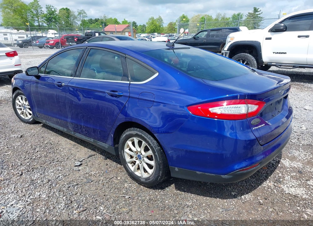 2016 FORD FUSION VIN: 3FA6P0G75GR256921