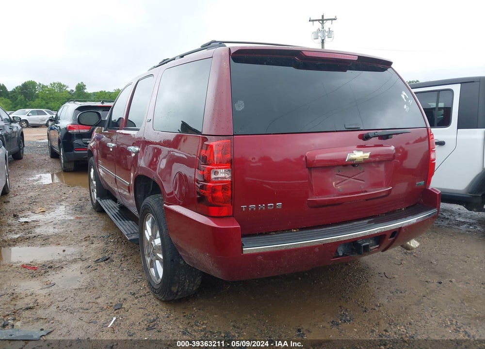2010 CHEVROLET TAHOE LTZ VIN: 1GNUKCE0XAR102321