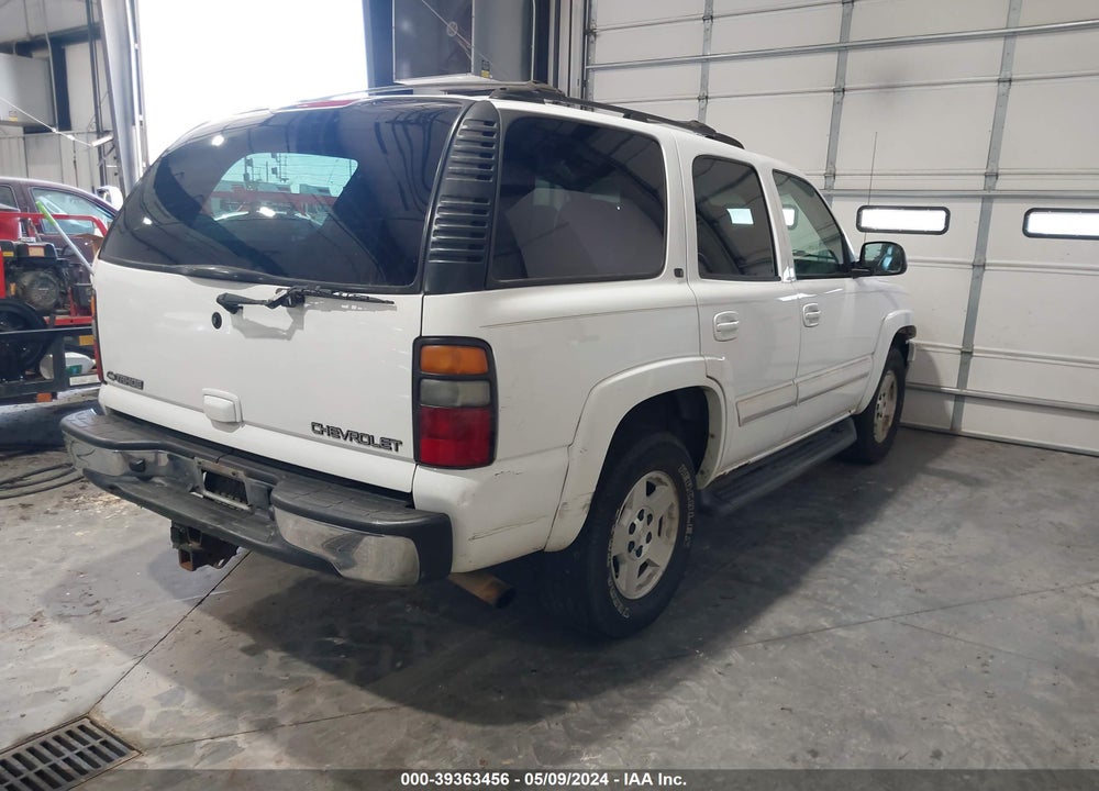 2005 CHEVROLET TAHOE LT VIN: 1GNEK13T45R141370