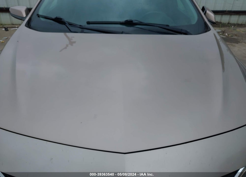 2018 CHEVROLET MALIBU LT VIN: 1G1ZD5ST1JF214647