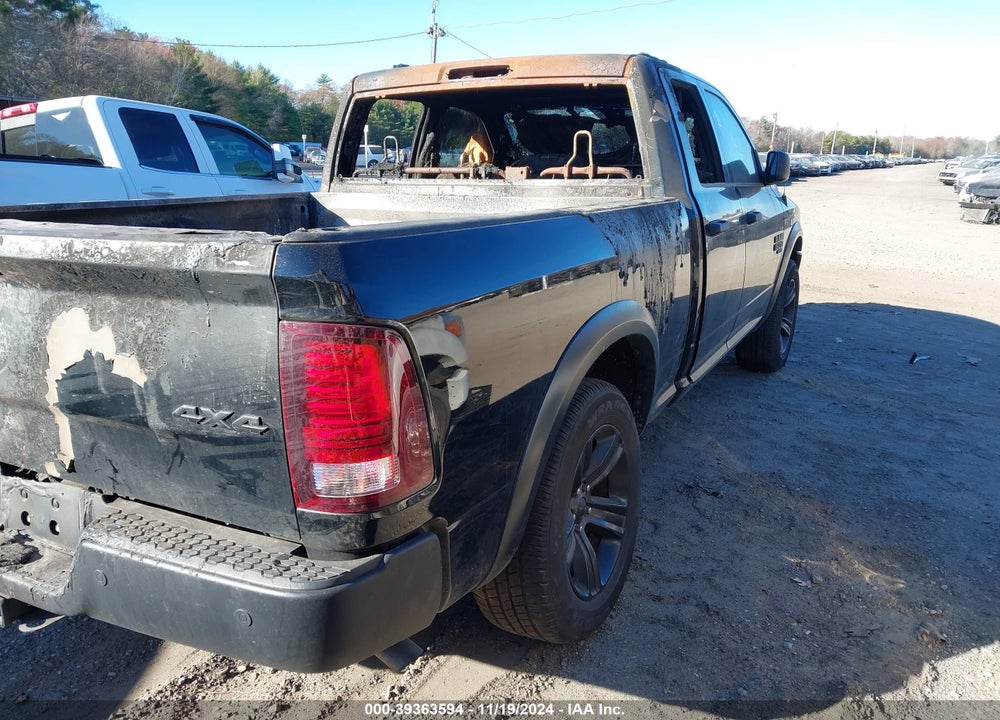 2021 RAM 1500 CLASSIC WARLOCK QUAD CAB 4X4 6'4 BOX VIN: 1C6RR7GG6MS569431