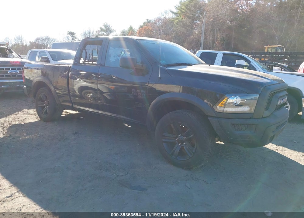 2021 RAM 1500 CLASSIC WARLOCK QUAD CAB 4X4 6'4 BOX VIN: 1C6RR7GG6MS569431