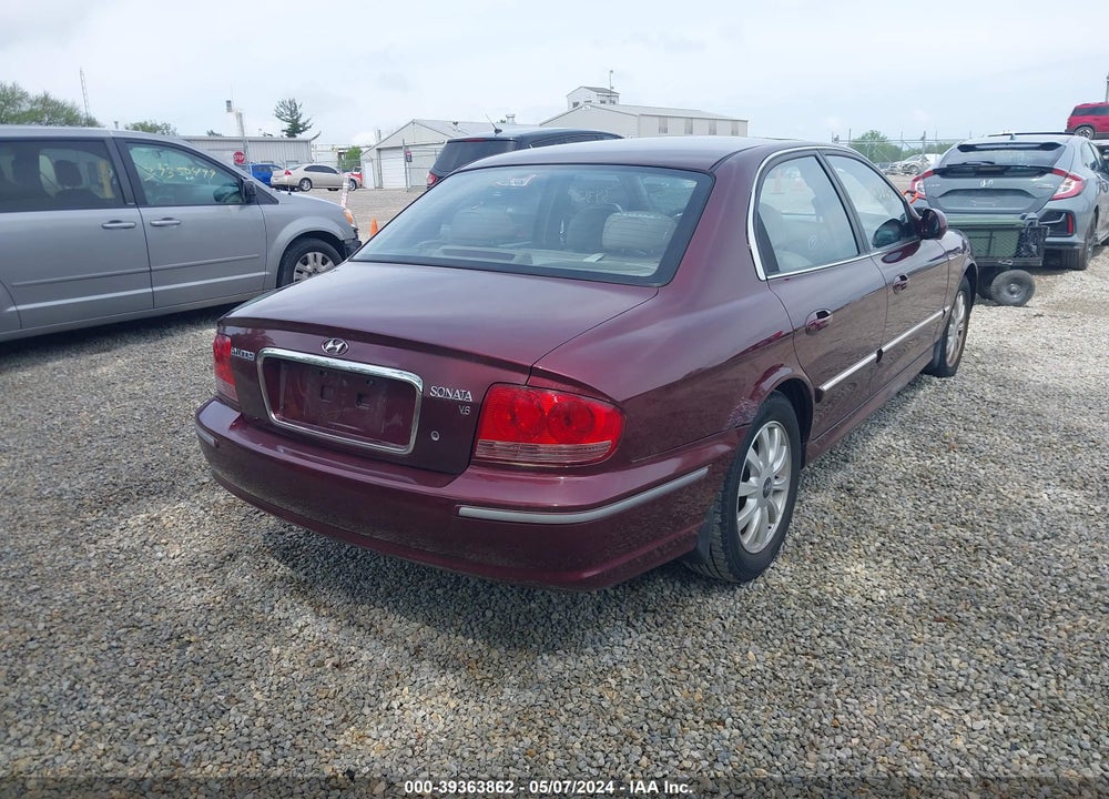 2004 HYUNDAI SONATA GLS/LX VIN: KMHWF35H74A084600