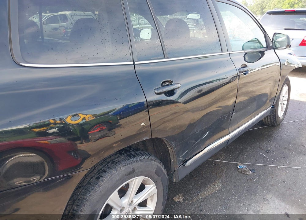 2011 TOYOTA HIGHLANDER SE V6 VIN: 5TDBK3EH0BS067362