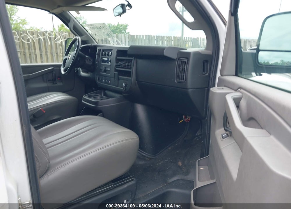 2021 CHEVROLET EXPRESS CARGO RWD 2500 REGULAR WHEELBASE WT VIN: 1GCWGAFP9M1258470