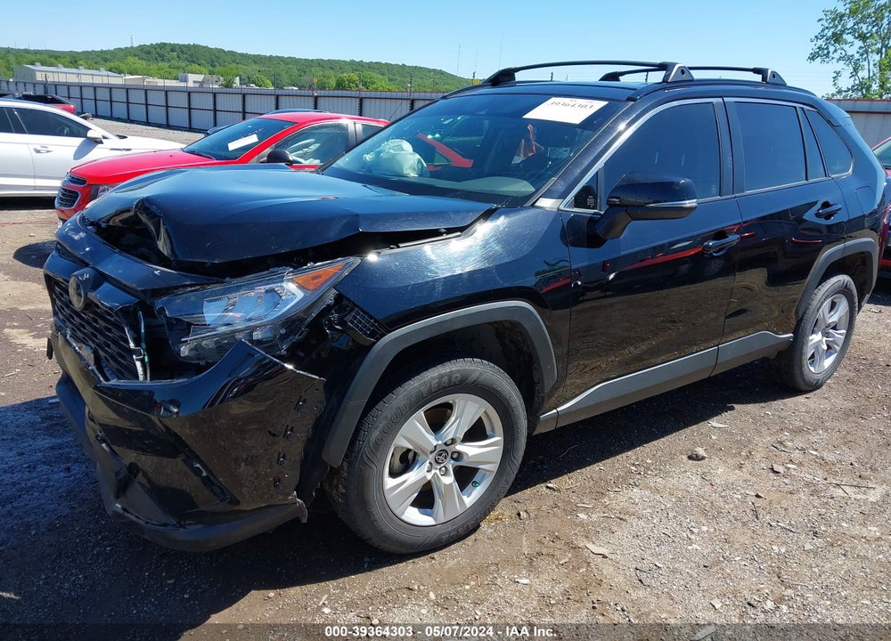 2019 TOYOTA RAV4 XLE VIN: JTMW1RFV1KD016265