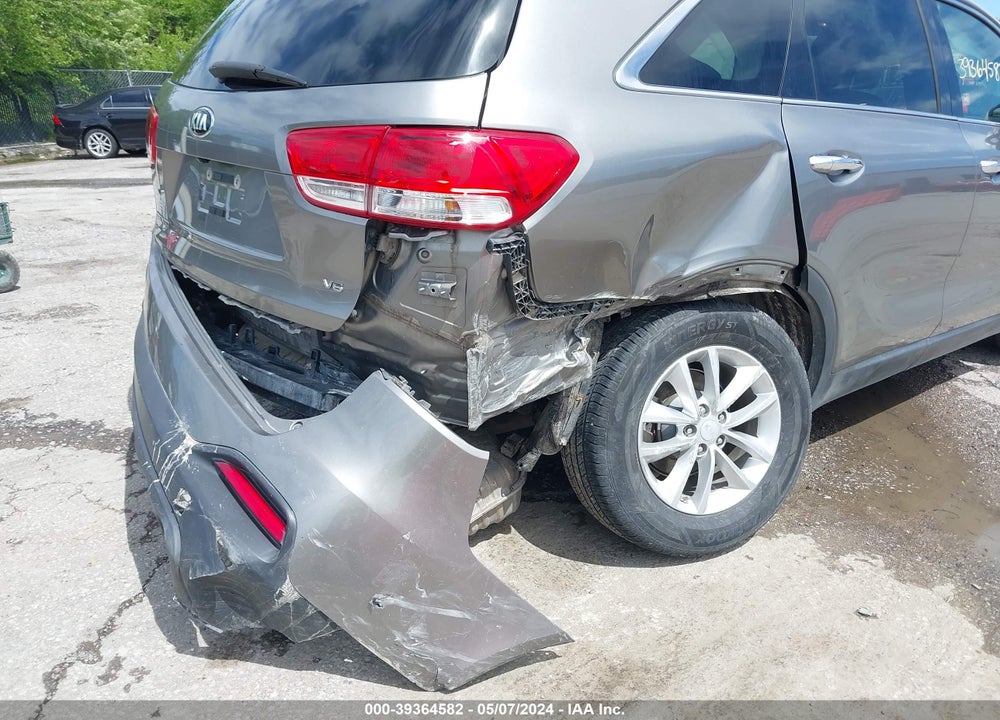 2017 KIA SORENTO 3.3L LX VIN: 5XYPGDA57HG292716
